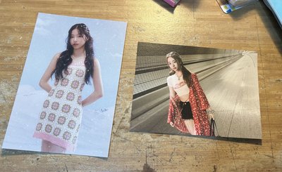 LE SSERAFIM明信片