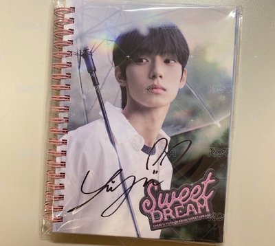 兩張專輯  雨傘那張是親簽專