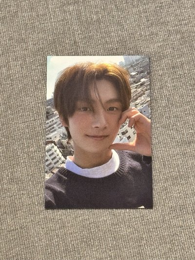 出道快閃 衣服卡 英宰