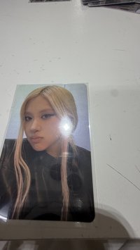 DEADLINE GRAY A 專輯卡 彩英1 