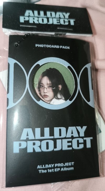 迷一榮書k4預售特典+未拆單封