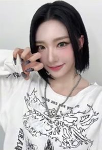 VV iminitv 1.0 簽售卡 241029