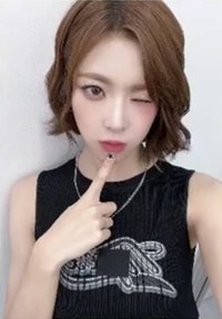 VV iminitv 1.0 簽售卡 241029