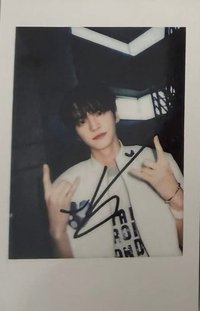 Play Hard yzy 0308上海中簽2.0 復刻拍立得 簽售卡 