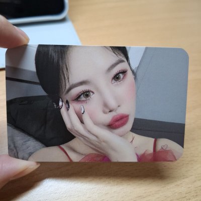 (G)I-DLE 迷你四輯 《I BURN》穗珍 (Soojin) 的 Fire專輯卡。