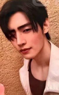 迷七 yzy 簽售卡 yzy上海簽售