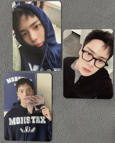 2025 SG 玟赫年曆卡