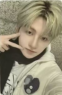 Play Hard yzy 上海線下 2.0 簽售卡 