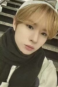 Play Hard yzy 上海線下 2.0 簽售卡 