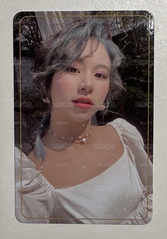 彩瑛 <MORE&MORE>