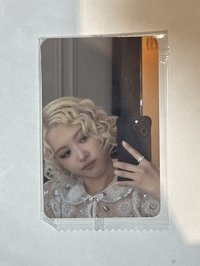 rosie k4特典（拿手機）