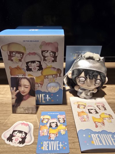 隱藏款 員 安 秋