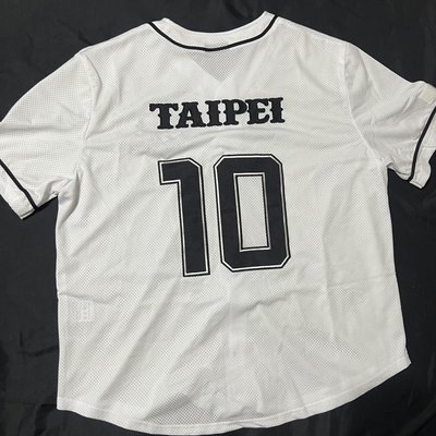 十週年台北球衣（非全新）