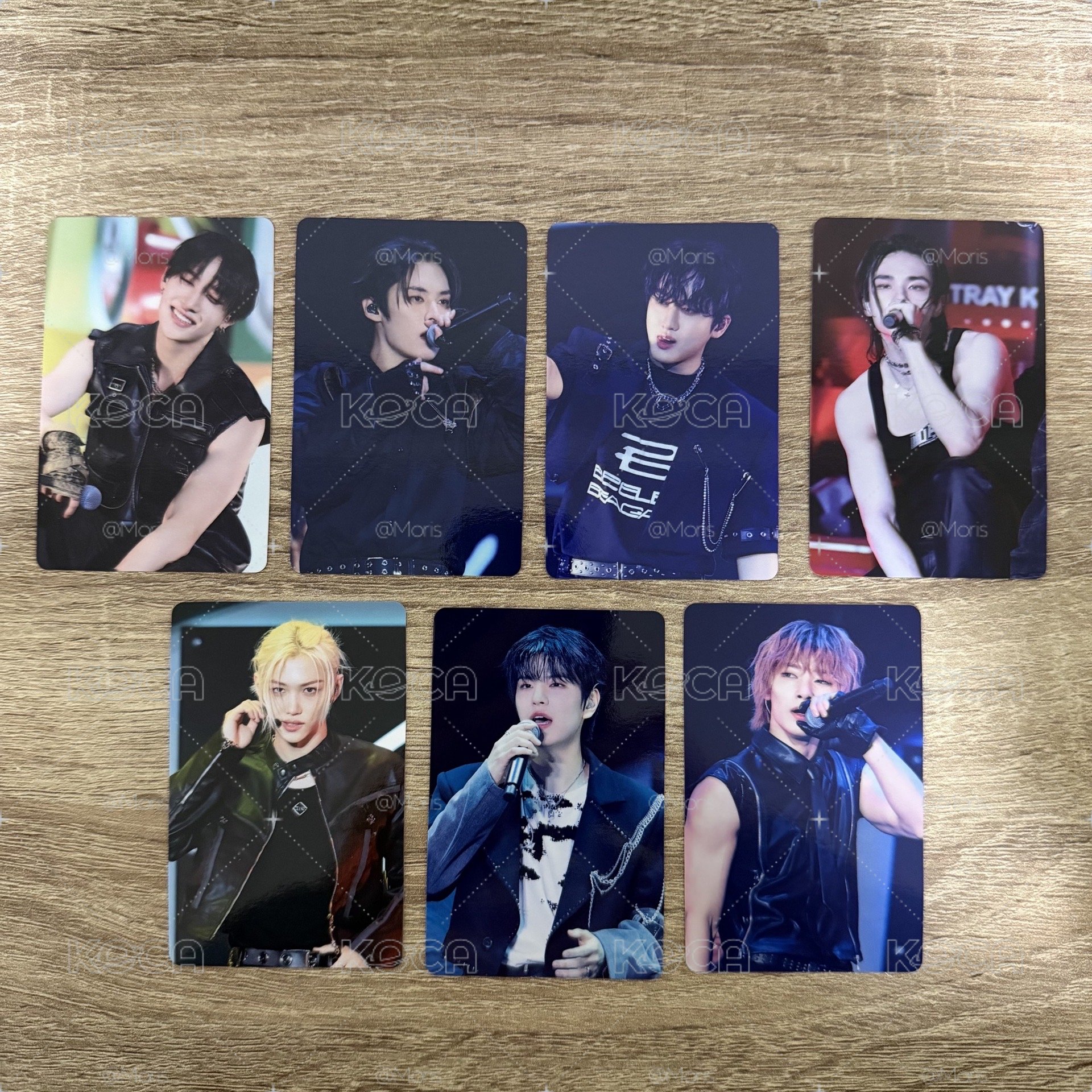 Stray kids 日本 toy world 塔店 特典 小卡