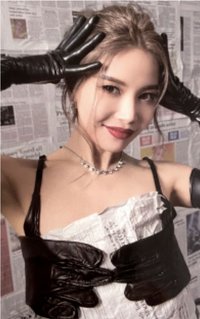 容：FACE 專輯卡 