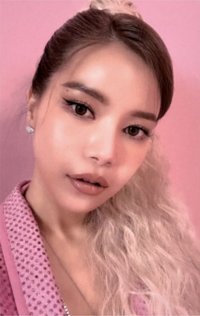 容：FACE 專輯卡 