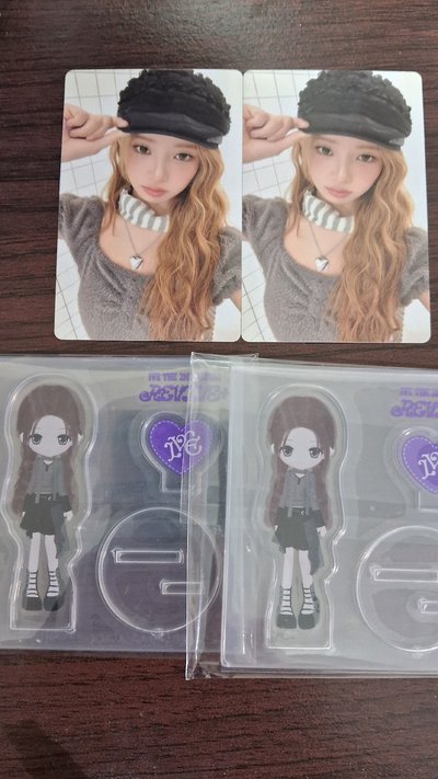 Rei特典卡+兪真立牌+Rei明信片