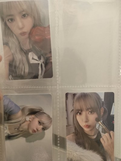 Lesserafim Sakura小櫻花Easy特典卡/專卡