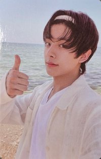 正一 yzy 特典卡 海邊中文卡背