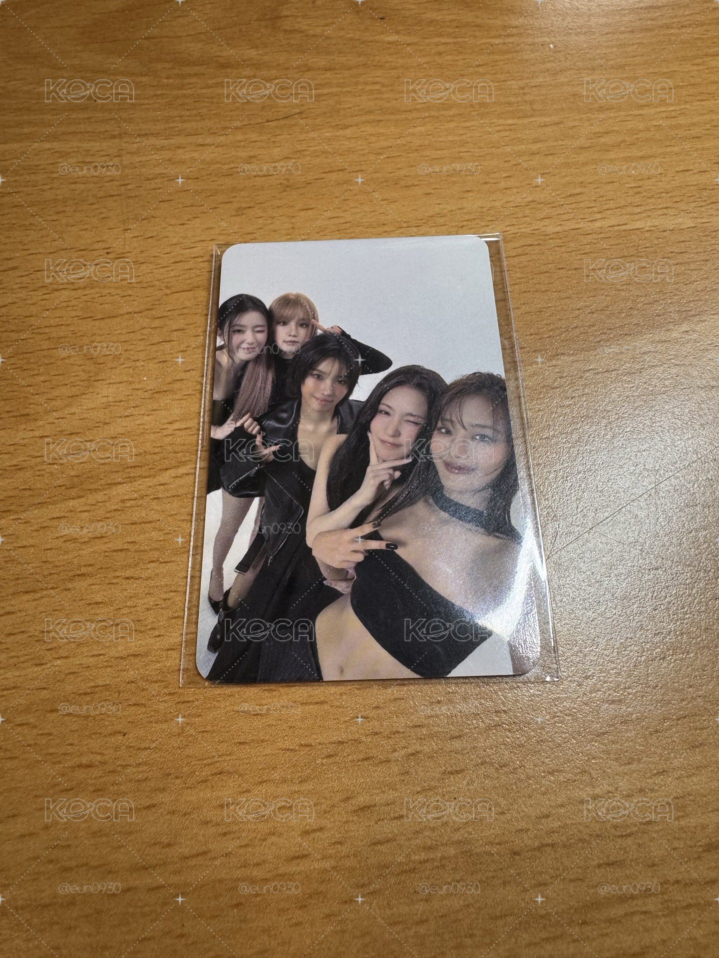 i-dle 世巡帽T卡 