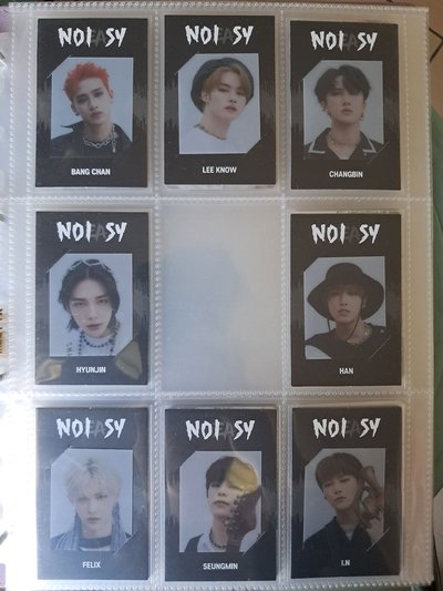 Stray Kids NOEASY 透卡組