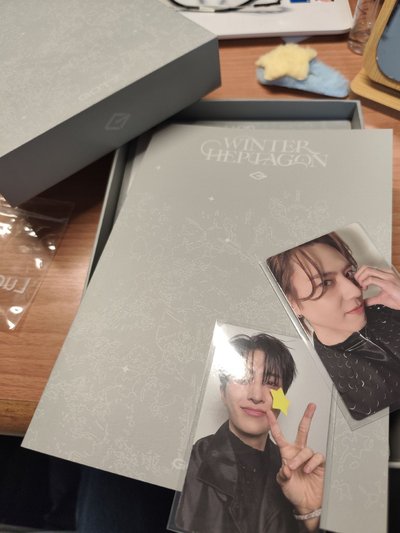 GOT7 Winter HEPTAGON