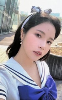 2022 SEASON’S GREETINGS：SPLASH IN THE WATER with moomoo 年曆卡 