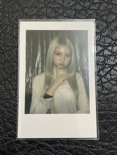 現貨kiiikiii Delulu Pack 京東 特典卡 &拍立得-leesol、kya、haum、jiyu、sui