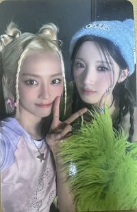 1st mini album [7+UP] Puzzle ver. 專輯卡 