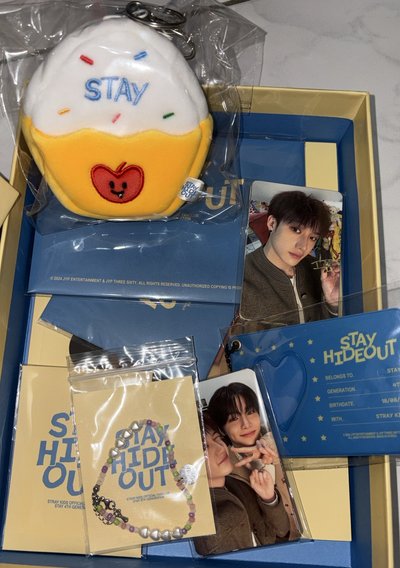 Straykids 4期會員禮整組