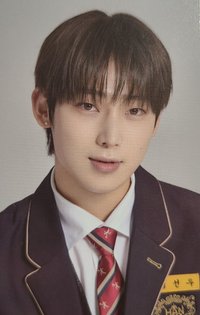 Memories : STEP 2 DIGITAL CODE + DVD + PIECES OF MEMORIES [2021-2022] SET 周邊卡 