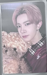 正二抱熊（綁$100