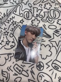 旼琦 手指愛心🫰