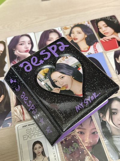 Karina 專區 含卡冊