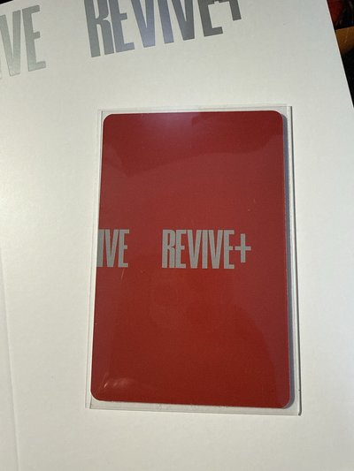 REVIVE+ 專輯卡 CHALLENGERS ver. 員