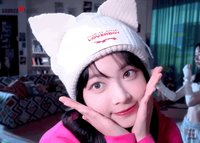 洪恩採到我腳了