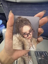 Teleca (Selfie)從容氣勢小貝