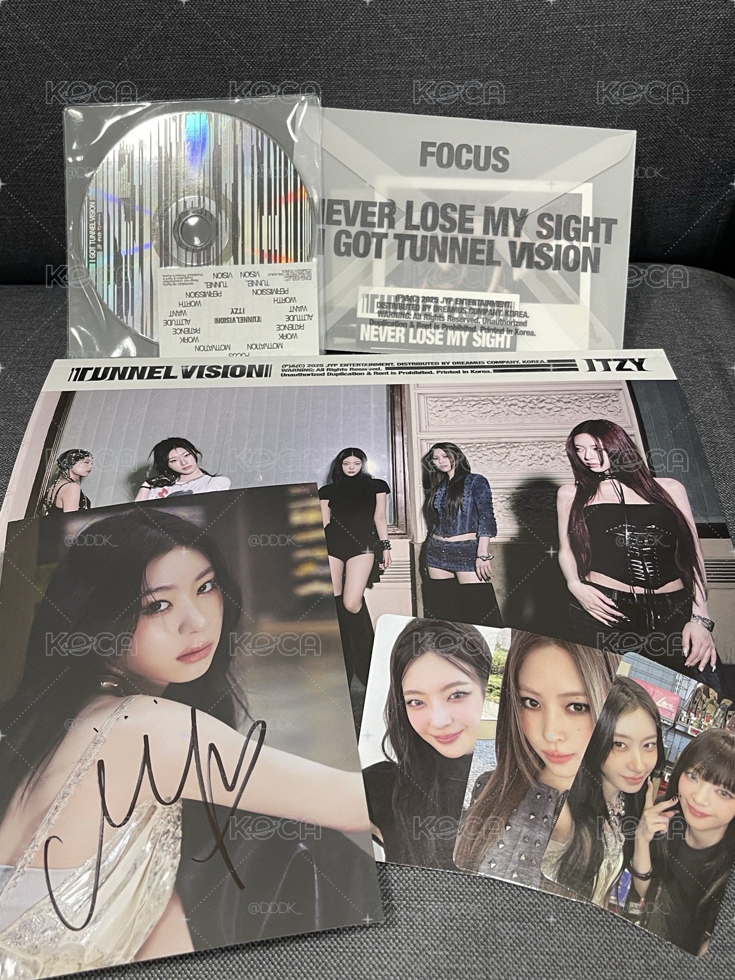ITZY 美版親簽-領