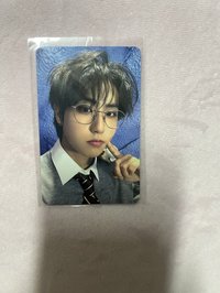 這眼鏡蠻適合他的