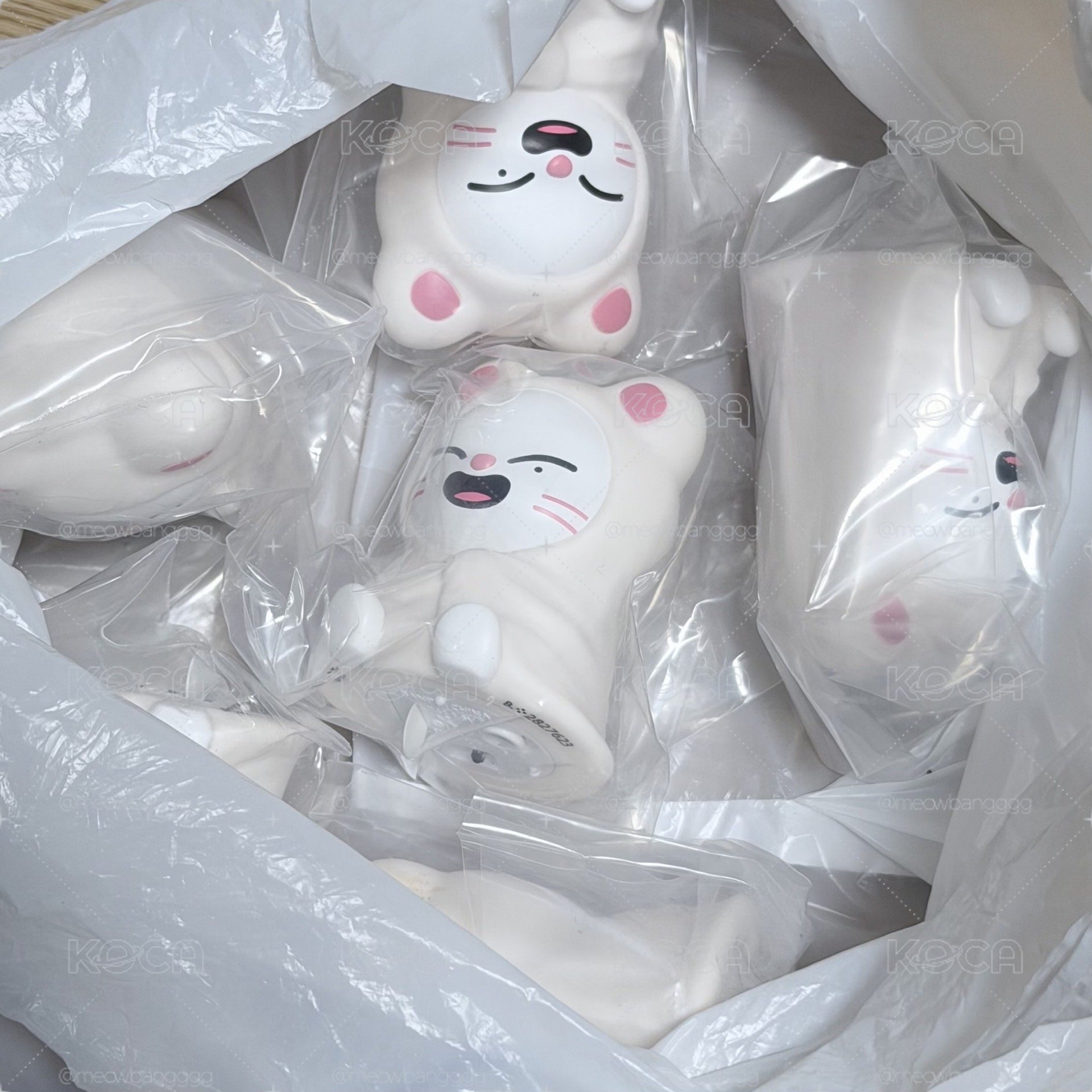 SKZOO 萬代 發光扭蛋