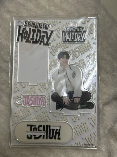 HOLIDAY 知秀立牌