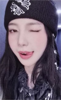 WANT km 線下 1.0 簽售卡 