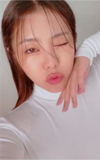 redd RED BACK ver. 專輯卡 