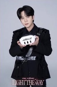 Light the Way 明信片 香港限定