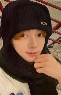 Play Hard yzy 上海線下 2.0 簽售卡 