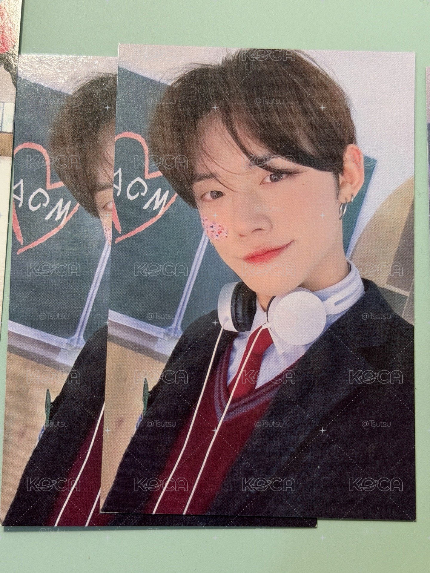 (現貨 三天內寄出）txt 杋圭 然竣 仁川 制服 zone卡 眼鏡圭