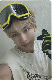 The Blue Sun 環球 特典卡 