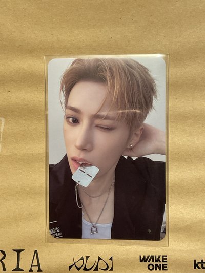 ald1張家豪黑版+白版+單封貼紙