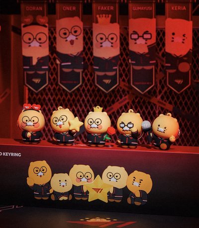 T1 Gumayusi LED吊飾