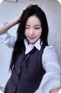 WHEEIN 2026 SEASON'S GREETINGS [FRUITFUL HOLIDAY] km 簽售卡 